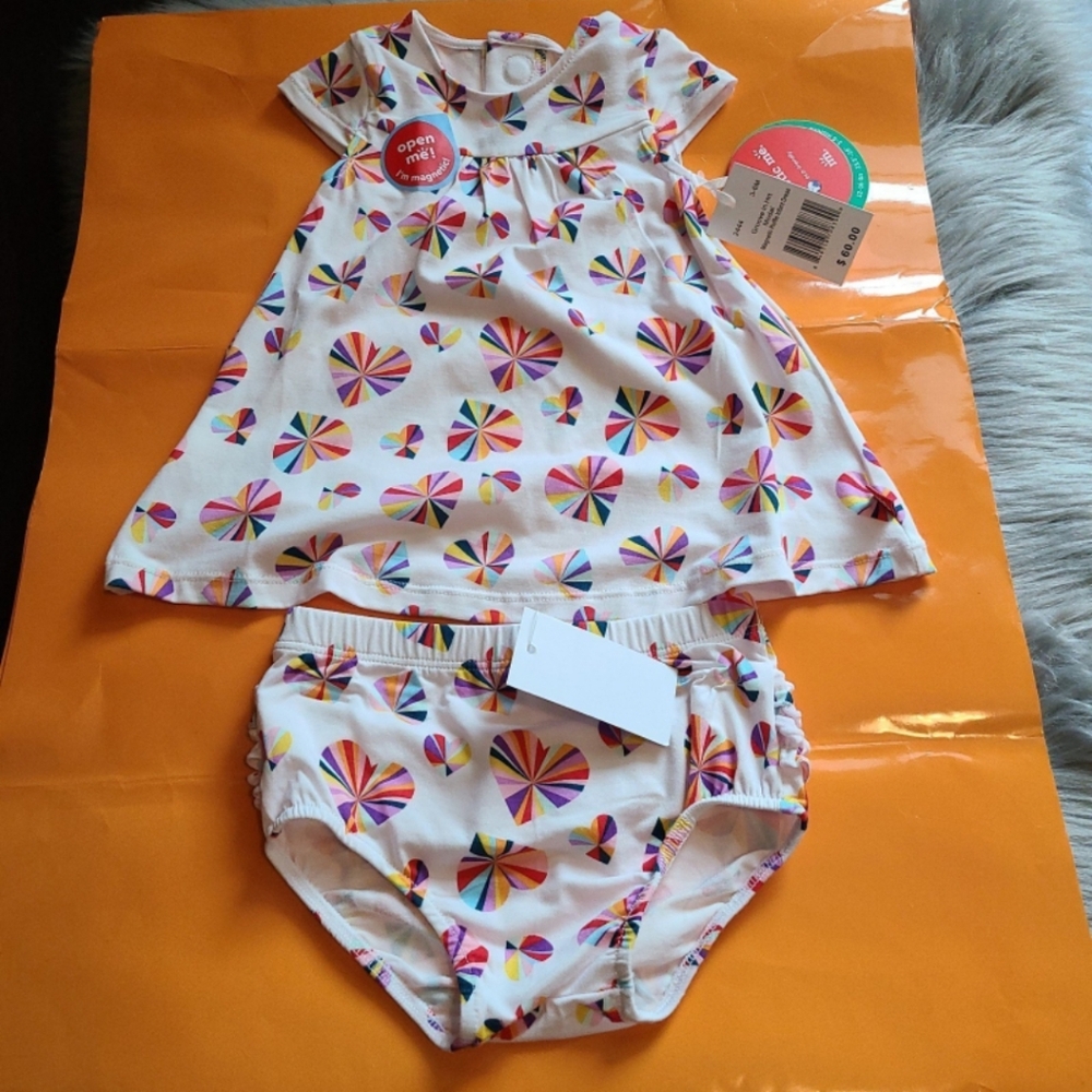 Nwt! Magnetic me groove in heart baby girl set